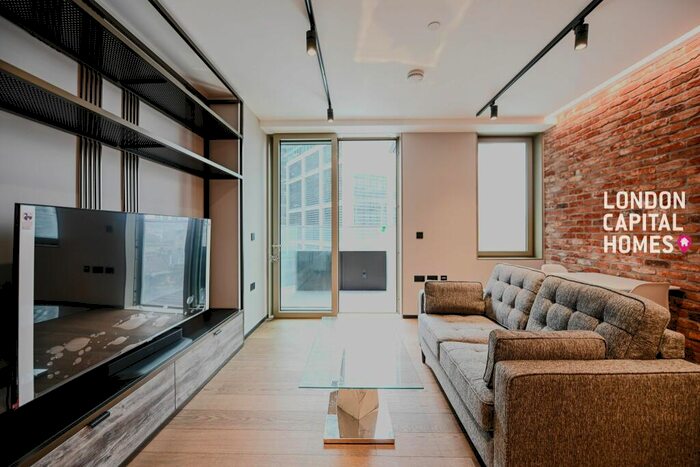 Apartment To Rent In Stage Apartments Hewett Street London, EC2A