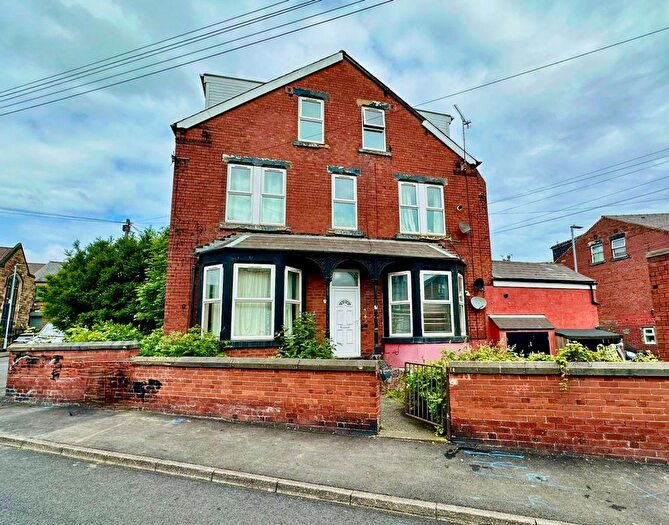 1 Bedroom Flat To Rent In Trentham Street, Leeds, LS11