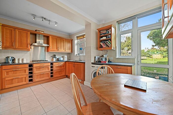 5 Bedroom Semi-detached House For Sale In Weighton Road, Harrow, HA3