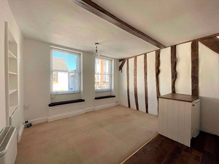 1 Bedroom Flat To Rent In High Street, Huntingdon, PE29