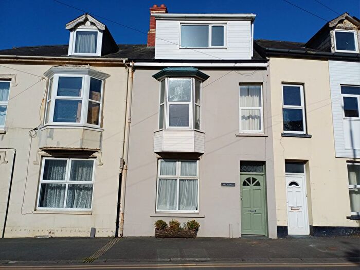 3 Bedroom Town House For Sale In Trefechan, Aberystwyth, SY23