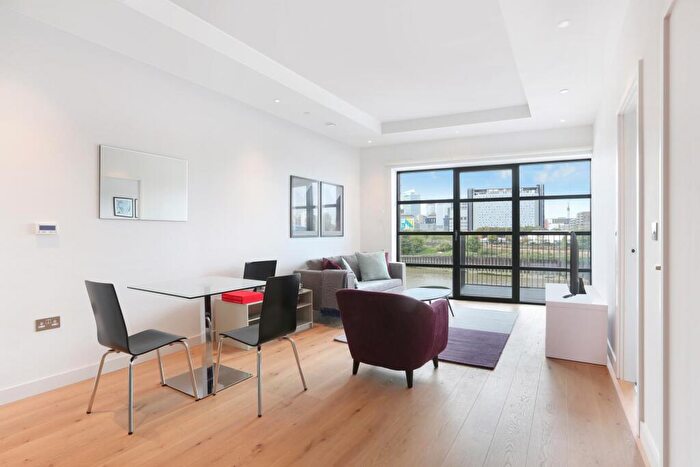 1 Bedroom Apartment For Sale In Astell House, E14
