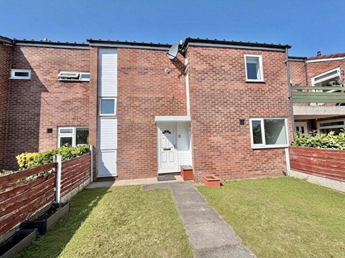 3 Bedroom Mews For Sale In Budworth Walk, Wilmslow, SK9