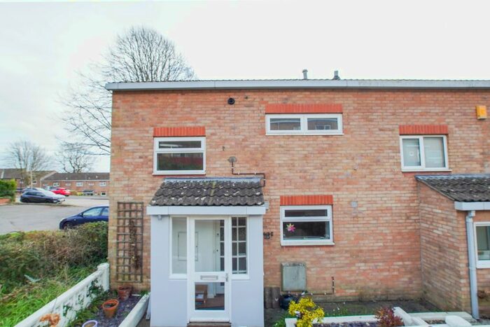 2 Bedroom Property To Rent In Southwood Avenue, Coombe Dingle, Bristol, BS9