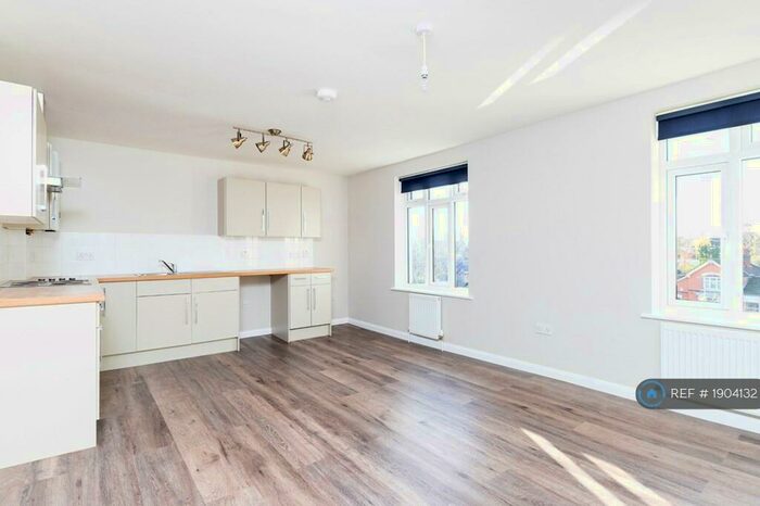 1 Bedroom Flat To Rent In High Street, Flitwick, Bedford, MK45