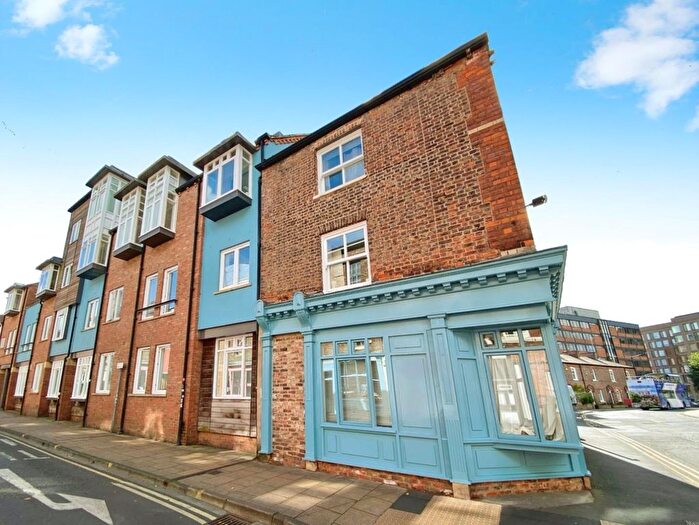 2 Bedroom Flat To Rent In St. Denys Road, York, YO1