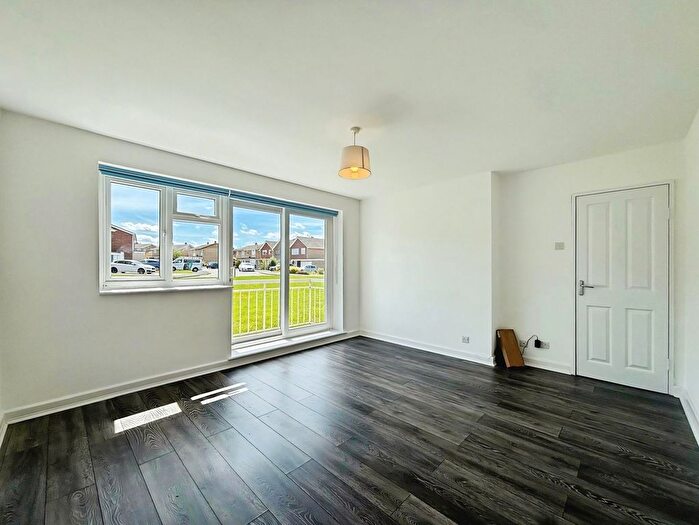 1 Bedroom Flat To Rent In Edwards Gardens, Swanley, BR8