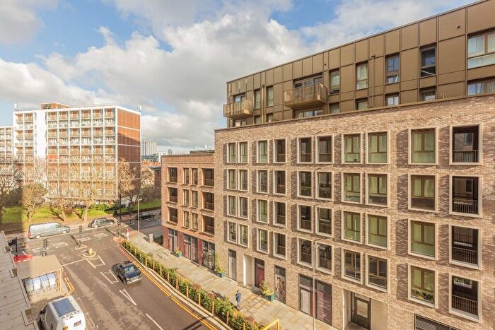 1 Bedroom Apartment To Rent In Gasholder Place, London, SE11