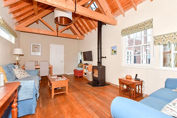 10 Bedroom Detached House For Sale In Fairfield Road, New Romney, Kent, TN28