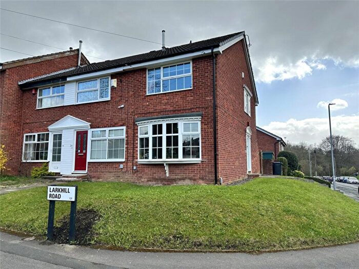2 Bedroom End Of Terrace House To Rent In Larkhill Road, Leeds, West Yorkshire, LS8