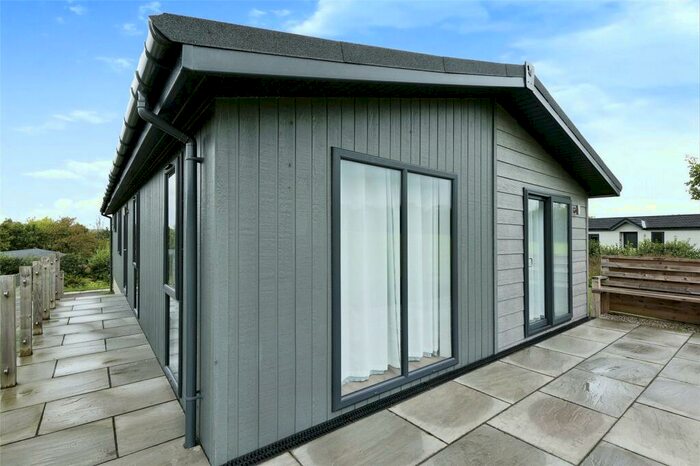 3 Bedroom Property For Sale In Roadford Lake, Lifton, Devon, PL16