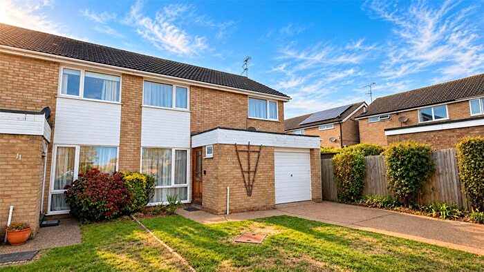 3 Bedroom Semi-Detached House To Rent In Langdale Close, Felixstowe, Suffolk, IP11