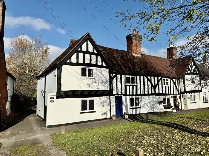 3 Bedroom Property For Sale In The Crescent, Brinklow, Rugby, CV23