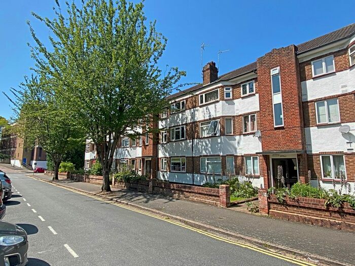 2 Bedroom Flat To Rent In Garrison Court, Hitchin, SG4
