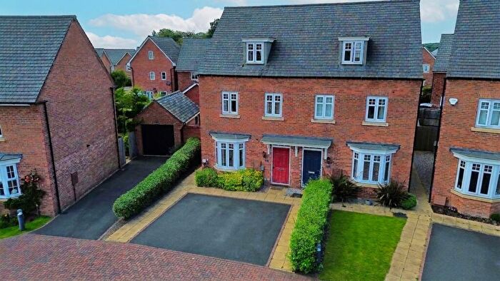 3 Bedroom Semi Detached House For Sale In Meon Close, Mickleover, DE3