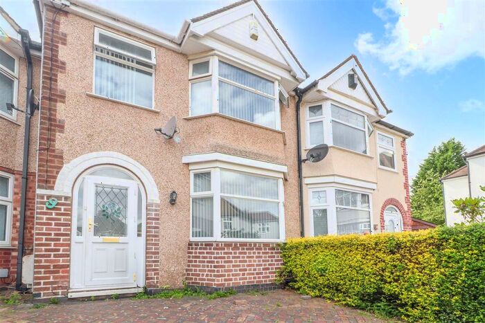 6 Bedroom Semi Detached House For Sale In St Christians Croft, Cheylesmore, Coventry, CV3