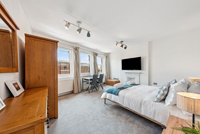 3 Bedroom Property For Sale In Hampstead High Street, London, NW3