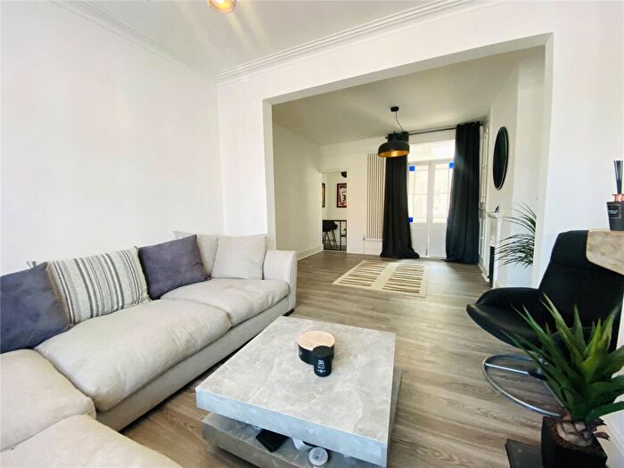 2 Bedroom Terraced House To Rent In Lethbridge Road, Old Town, Swindon, Wiltshire, SN1