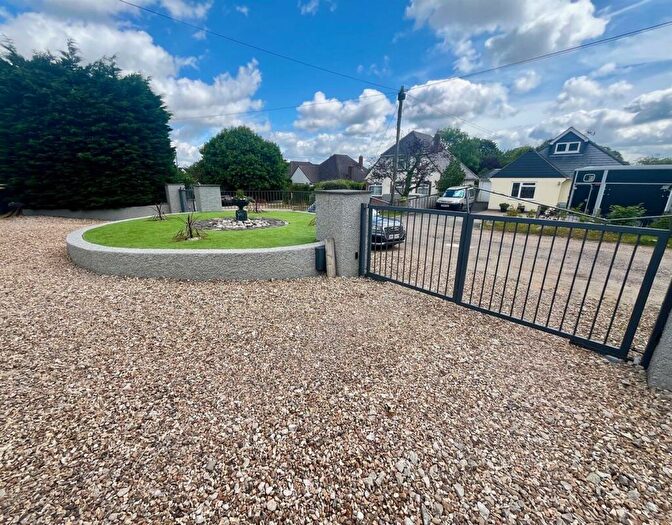 5 Bedroom Detached House For Sale In Ridgeway, West Parley, Ferndown, BH22