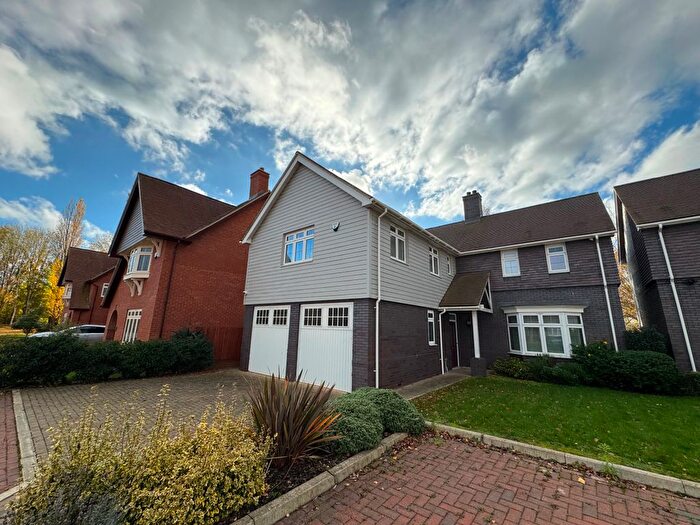 6 Bedroom Detached House To Rent In Greenford Crescent, Monkston Park, Milton Keynes, MK10