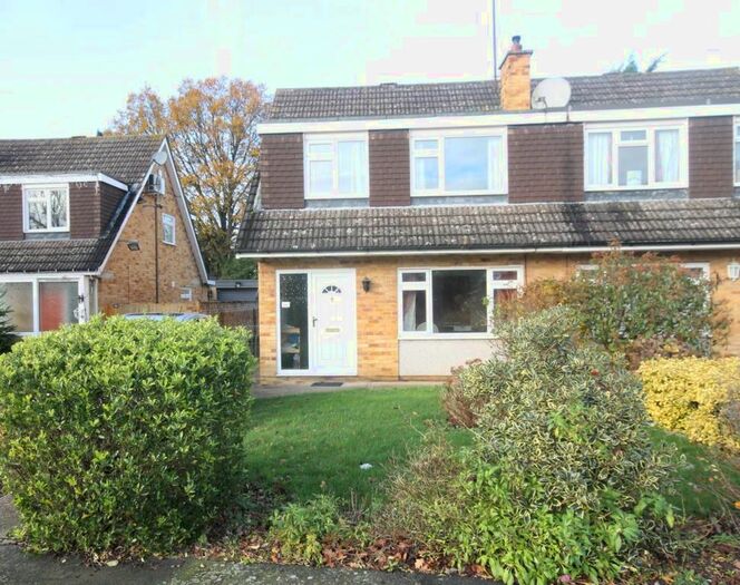 4 Bedroom Semi-Detached House To Rent In Nobles Way, Egham, TW20