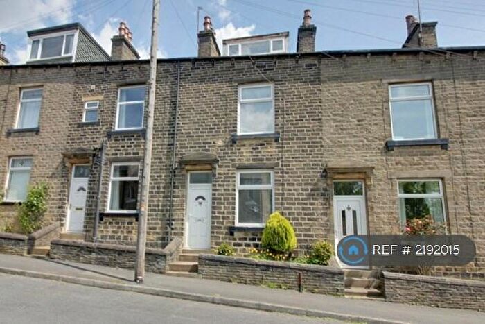 2 Bedroom Terraced House To Rent In Clifton Street, Sowerby Bridge, HX6