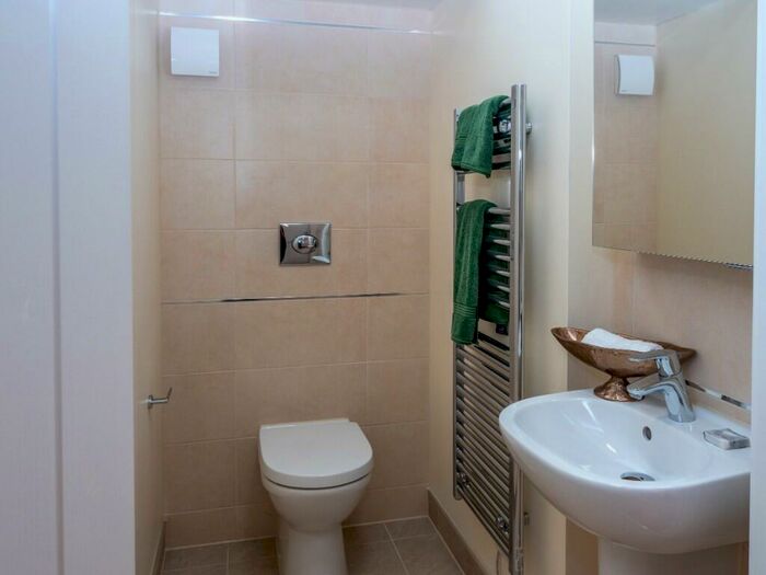 1 Bedroom Retirement Property For Sale In Rosefield Cottage, Lillington Avenue, Leamington Spa, Warwickshire, CV32