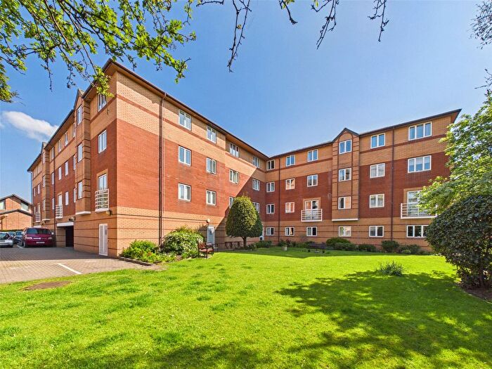 1 Bedroom Flat For Sale In Carlton Street, Weston-Super-Mare, North Somerset, BS23