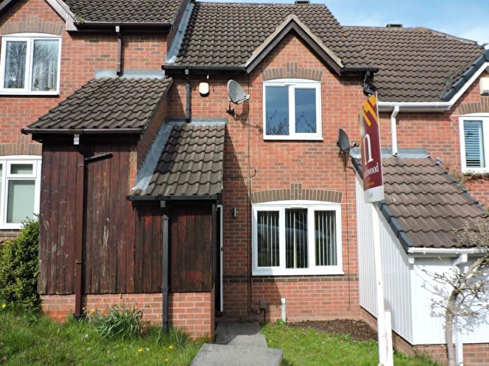 2 Bedroom Town House To Rent In Pendle Crescent, Mapperley, Nottingham, NG3