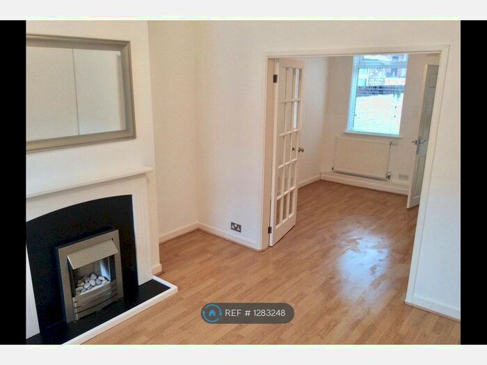 2 Bedroom Terraced House To Rent In Cooper Street, Widnes WA8