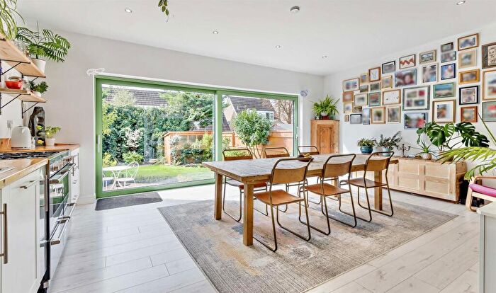 3 Bedroom Semi-Detached House For Sale In Vaisey Road, Stratton, Cirencester, GL7