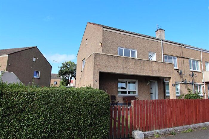 3 Bedroom Flat To Rent In Kinsail Drive, Glasgow, G52