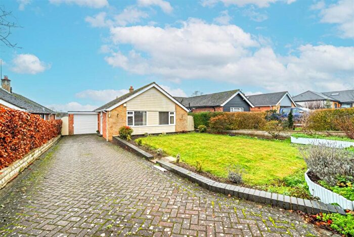 2 Bedroom Bungalow For Sale In Thame, Oxfordshire, OX9