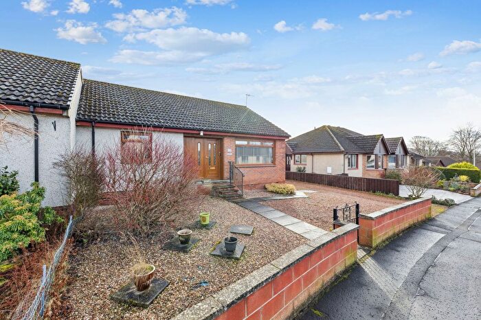 3 Bedroom Semi Detached Bungalow For Sale In Stormont Way, Scone, PH2
