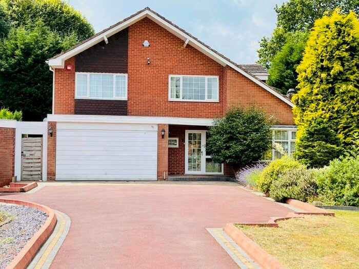 4 Bedroom Detached House To Rent In Stoneleigh Road, Solihull, B91