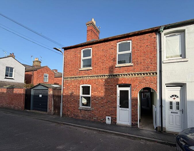 3 Bedroom End Of Terrace House To Rent In King John Street, Sleaford, NG34