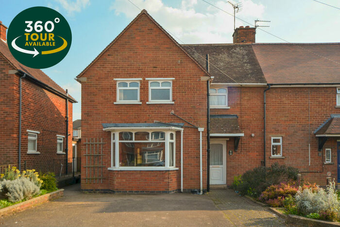 3 Bedroom Terraced House To Rent In Queens Drive, Wigston, Leicestershire, LE18