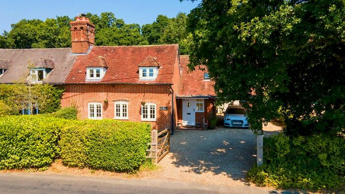 3 Bedroom Semi-Detached House For Sale In The Green, Woodlands, Wimborne, BH21