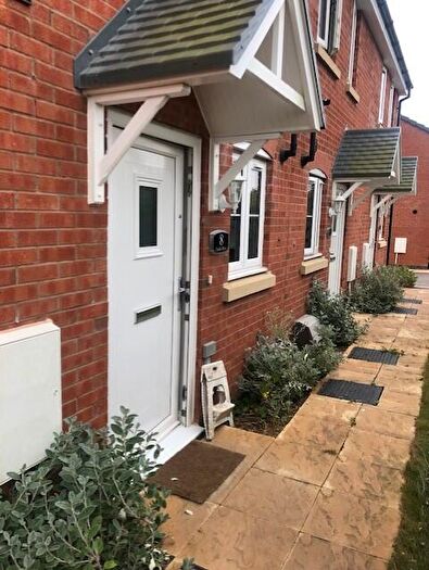 2 Bedroom Terraced House To Rent In Grants Hill Way, NN11