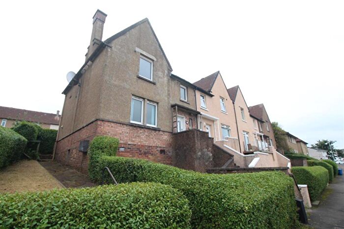 3 Bedroom End Of Terrace House For Sale In Leven Road, Greenock, PA15