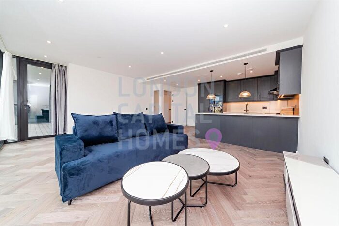 2 Bedroom Apartment To Rent In Merino Gardens, London, E1W
