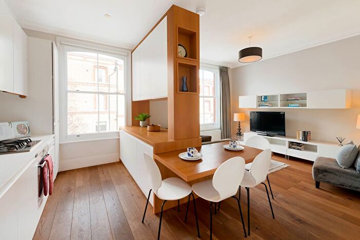 2 Bedroom Flat For Sale In Cheniston Gardens, London, W8