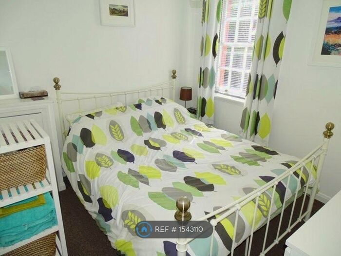 2 Bedroom Flat To Rent In Port Street, Clackmannan, FK10