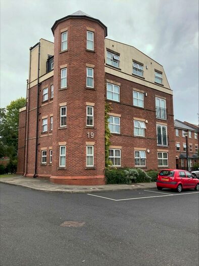 1 Bedroom Flat To Rent In Bandy Fields Place, Salford, Greater Manchester, M7