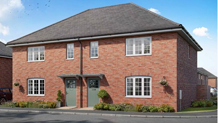 4 Bedroom Semi-Detached House For Sale In Draper Road, Higham Ferrers, NN10