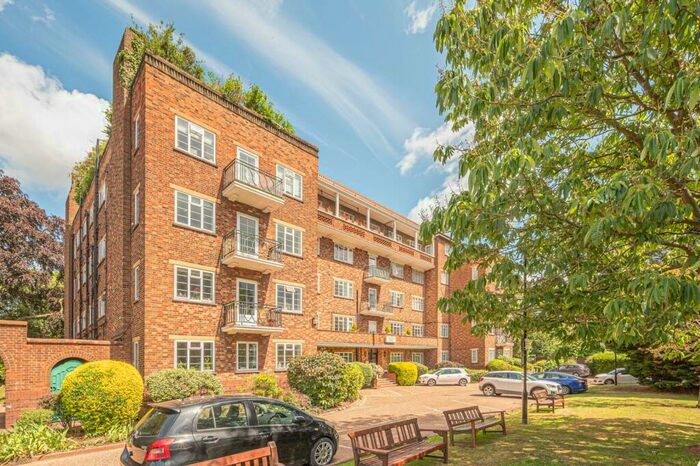 1 Bedroom Flat For Sale In Mulberry Close, Hendon, London, NW4
