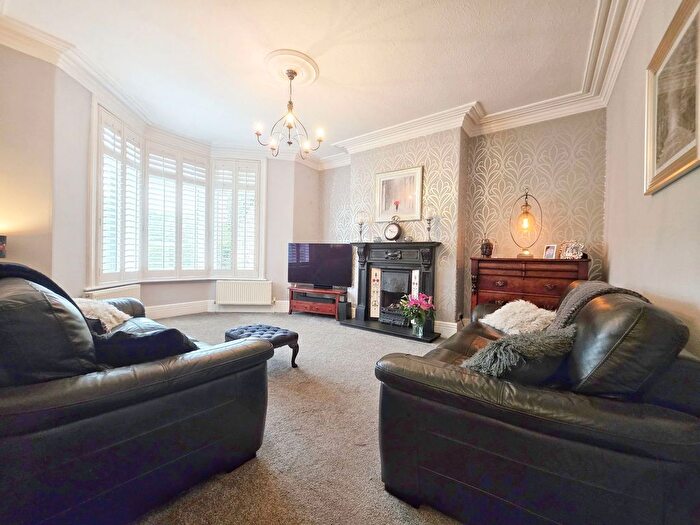 4 Bedroom Villa For Sale In Park Road, Barnsley, S70