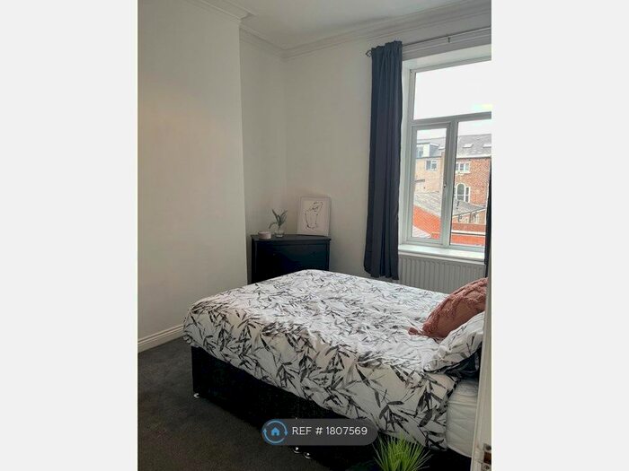 2 Bedroom Flat To Rent In Azalea Terrace North, Sunderland, SR2