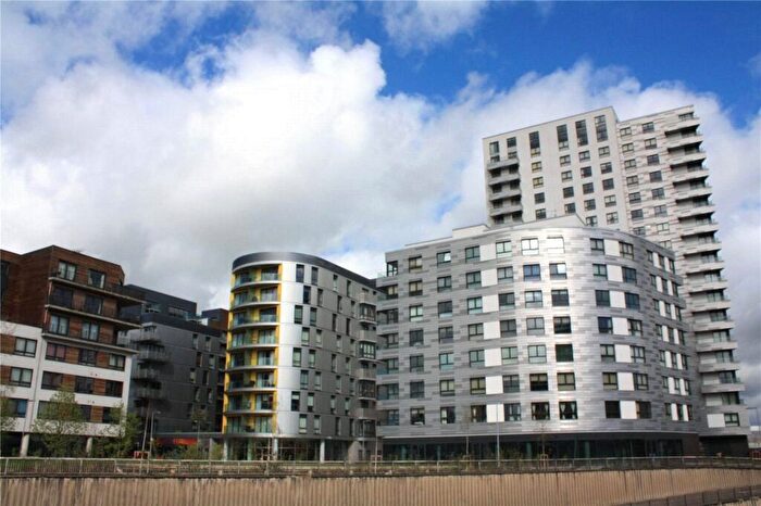 1 Bedroom Apartment To Rent In Chatham Street, Reading, Berkshire, RG1