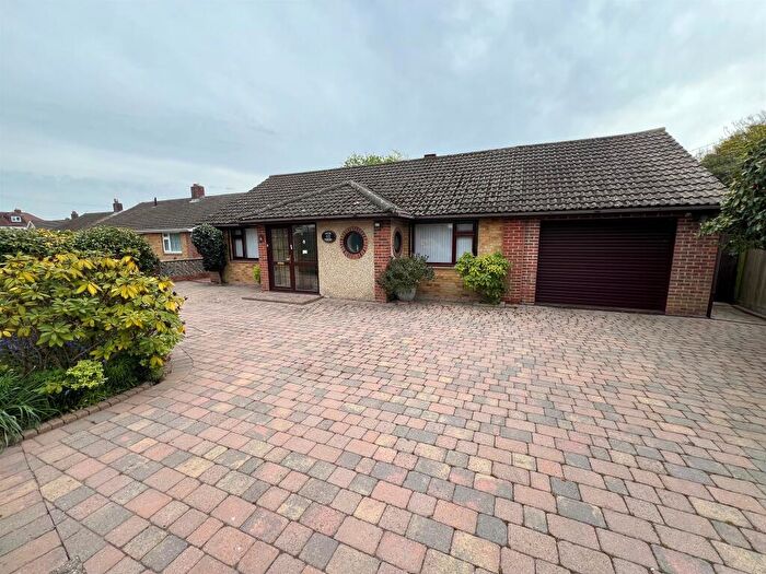 3 Bedroom Detached Bungalow For Sale In Solent Way, Gosport, PO12